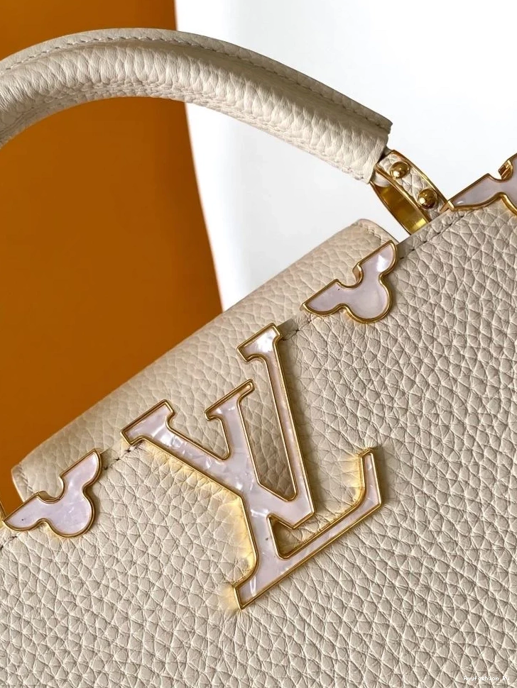 42953 FreshLook Capucines Bags BB Vuitton Louis 0819